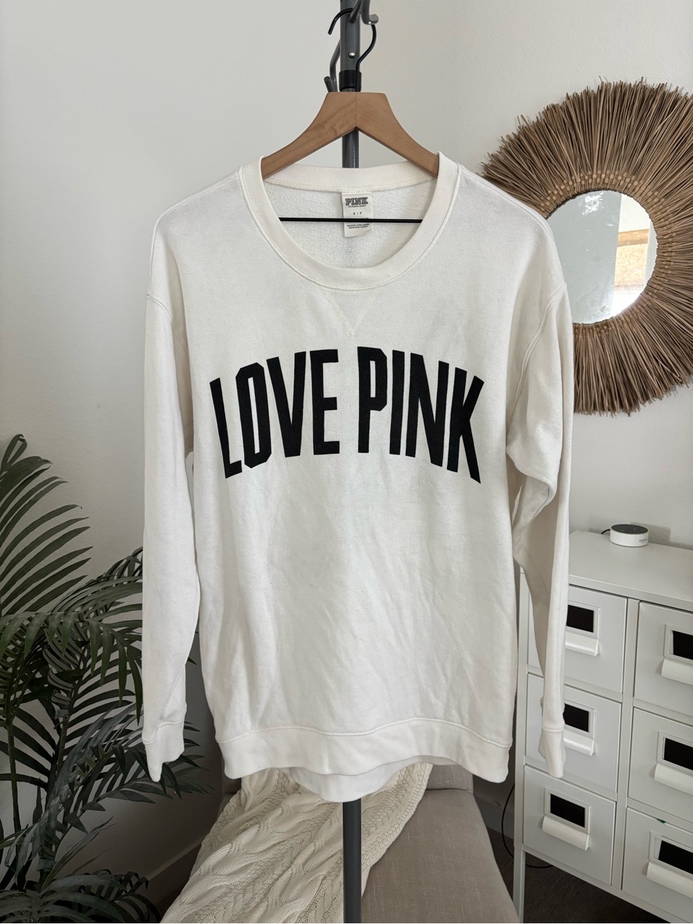 🪴$5/25🪴 PINK Victoria's Secret White 'LOVE PINK' Crewneck Pullover Sweatshirt S